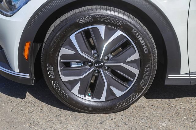 Used 2024 Kia EV6 Light RWD image 11