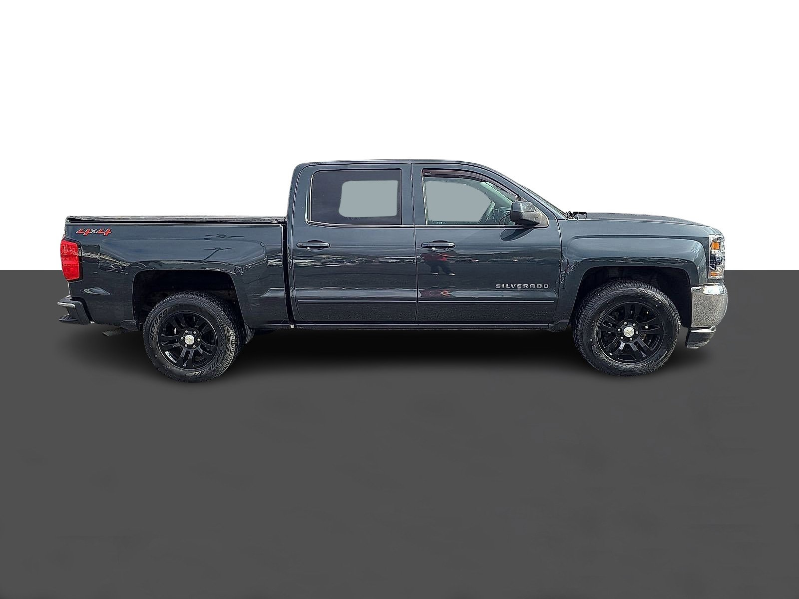 Used 2018 Chevrolet Silverado 1500 LT w/ All Star Edition image 3