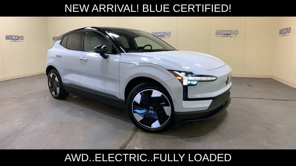 Used 2025 Volvo EX30 Ultra w/ Climate Package