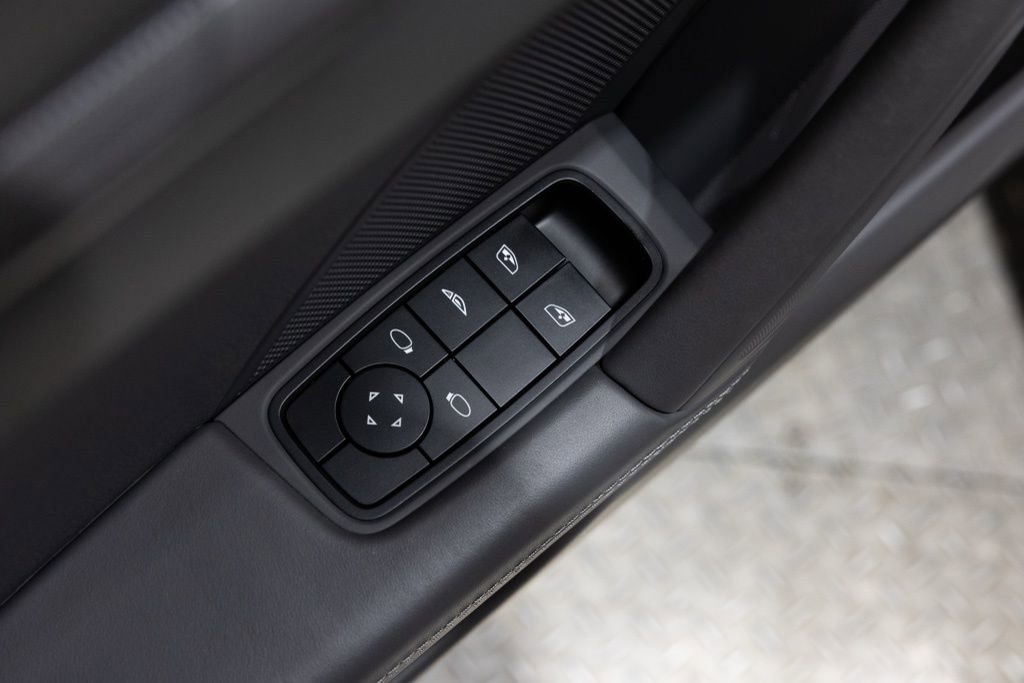 Used 2023 Porsche 911 Carrera w/ Sport Chrono Package image 33