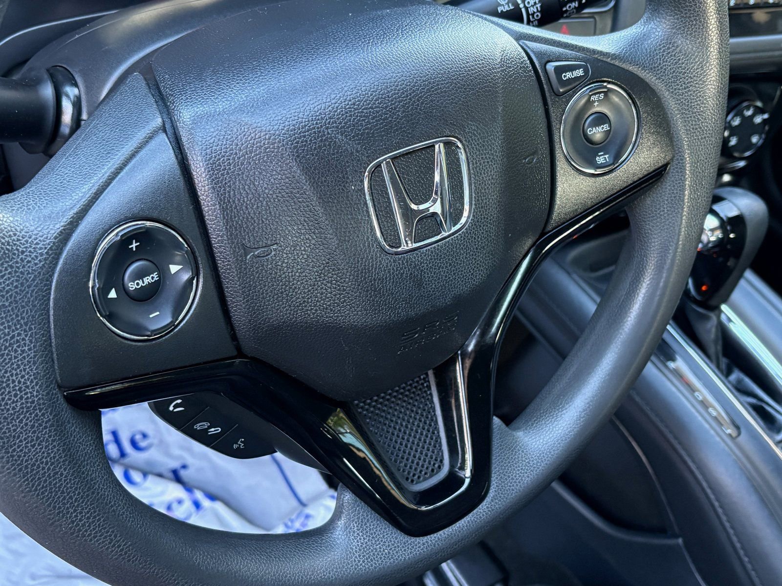Used 2016 Honda HR-V LX image 14