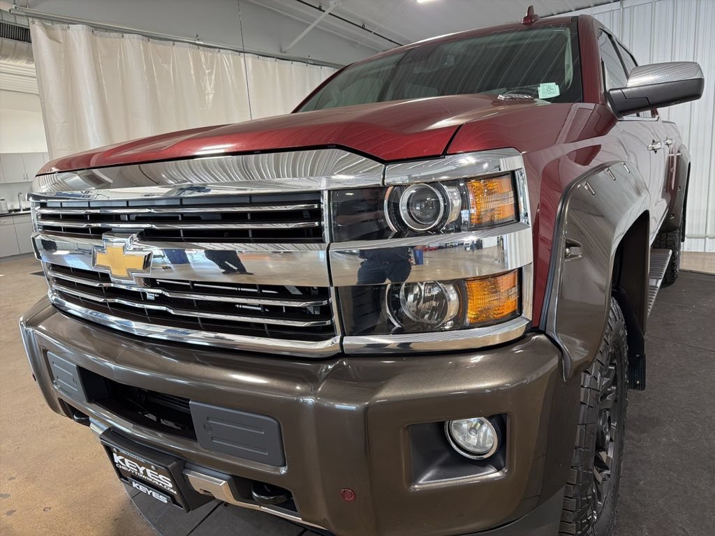 Used 2015 Chevrolet Silverado 2500 High Country w/ Duramax Plus Package AWD/4WD image 14