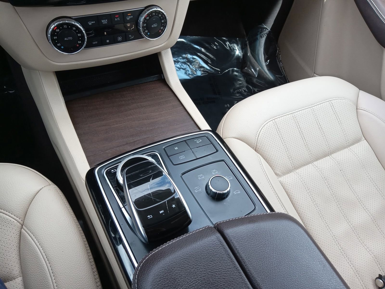 Used 2019 Mercedes-Benz GLE 400 4MATIC image 18