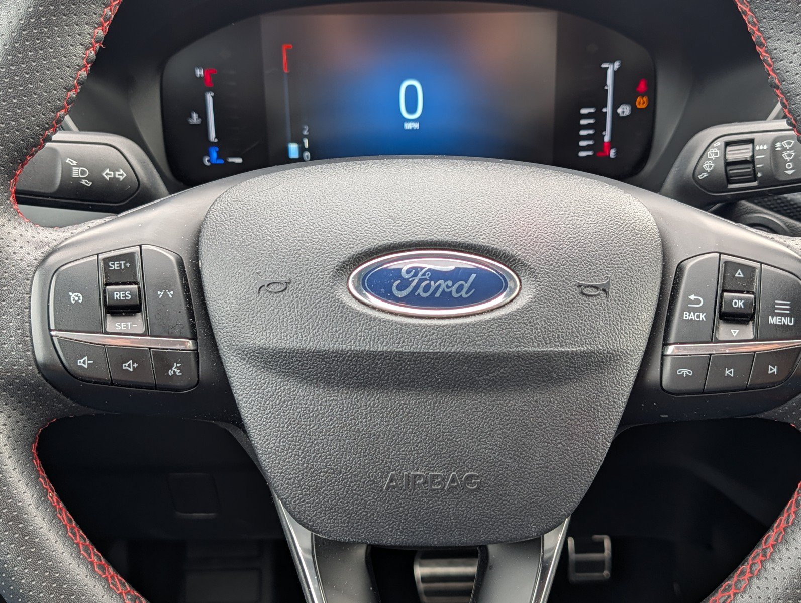 Used 2024 Ford Escape ST-Line AWD/4WD image 24
