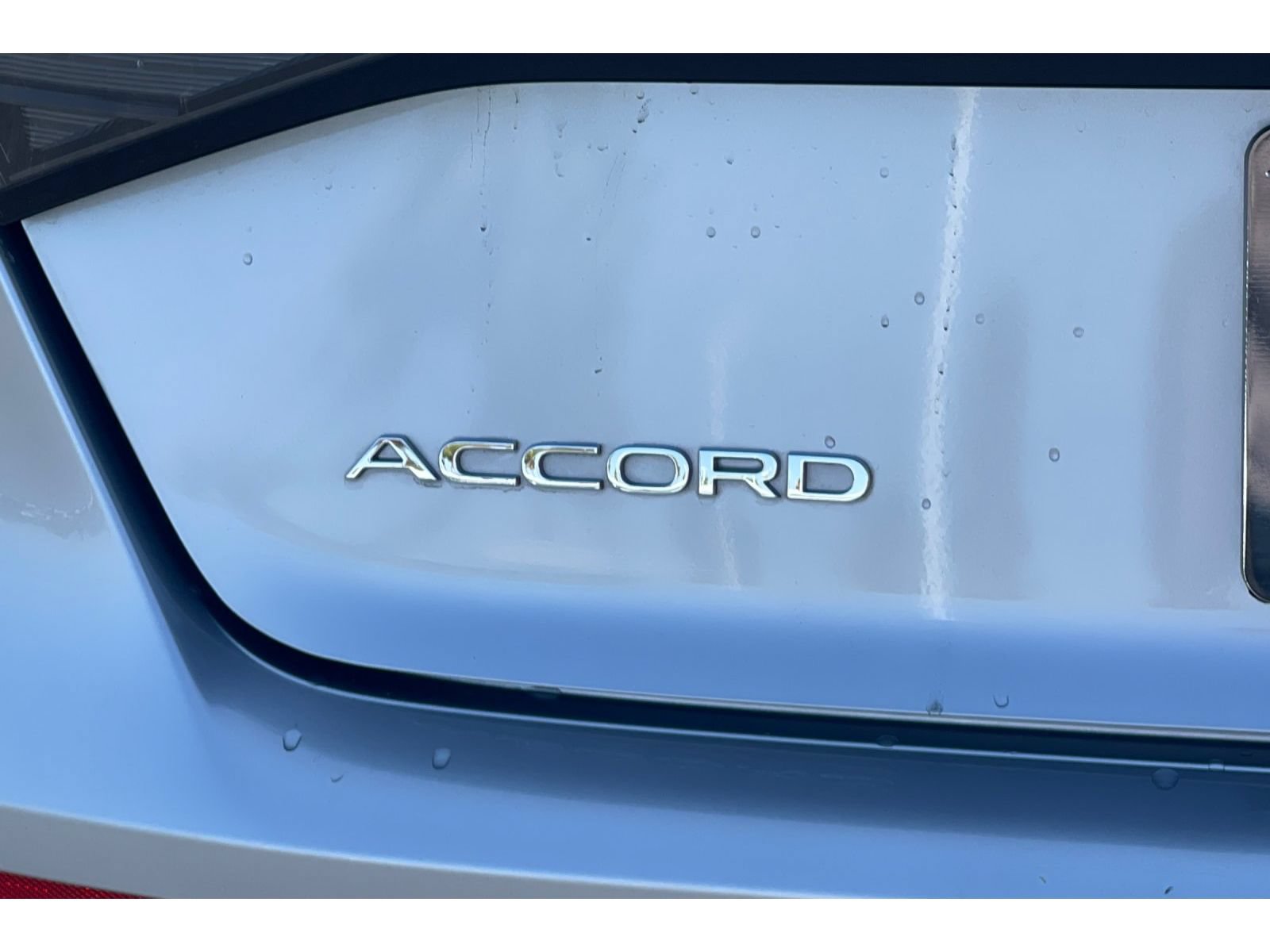 Used 2025 Honda Accord EX-L image 17
