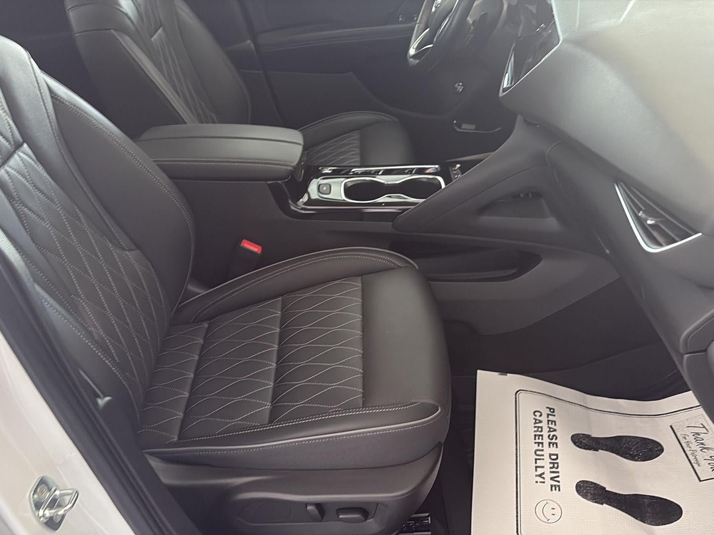 Used 2023 Buick Envision Avenir AWD/4WD image 11