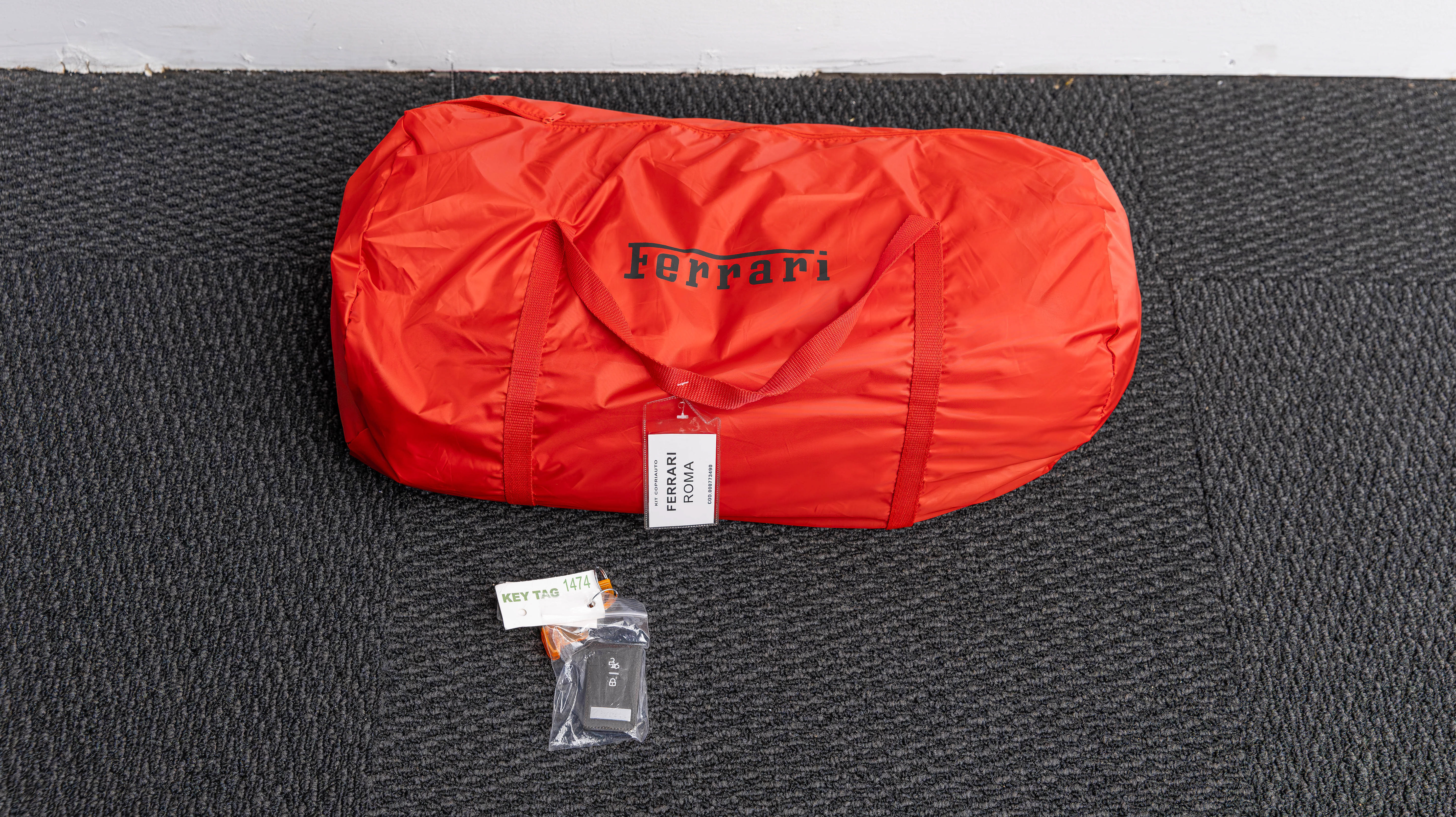 Certified 2024 Ferrari Roma Spider RWD image 35