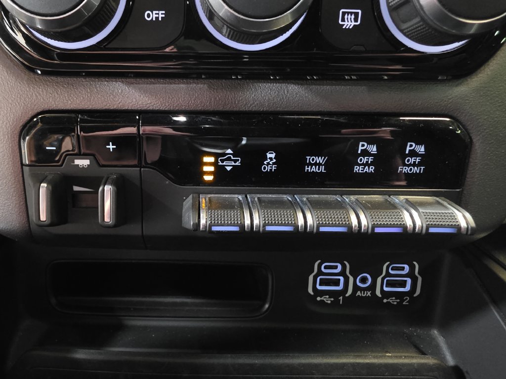 Used 2021 RAM 1500 Laramie AWD/4WD image 26
