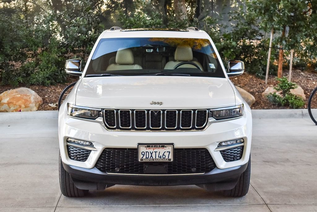 Used 2022 Jeep Grand Cherokee Limited 4xe w/ Luxury Tech Group II image 2