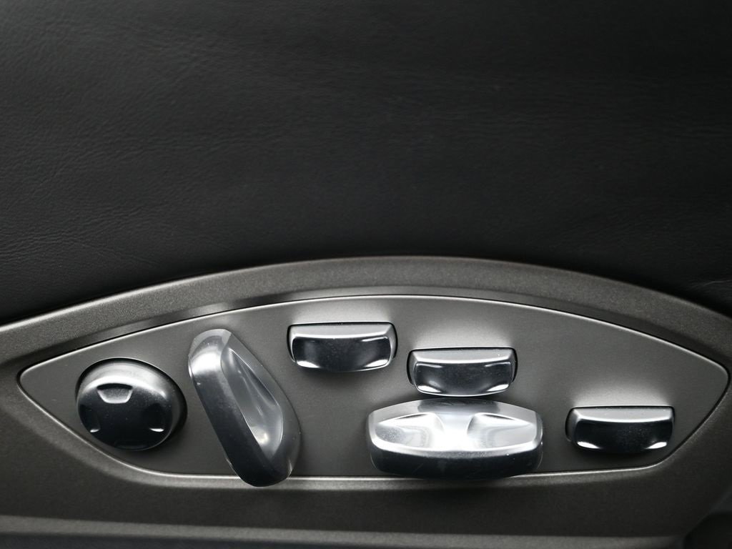 Certified 2019 Porsche 911 Targa 4 GTS image 13