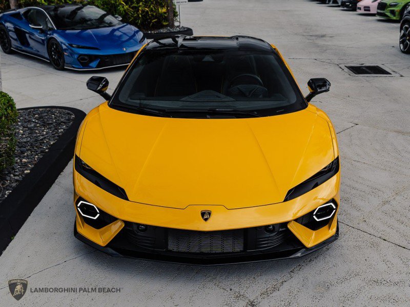 Used 2026 Lamborghini Temerario AWD/4WD image 4