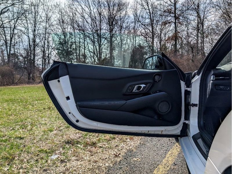 Used 2025 Toyota Supra Premium image 10