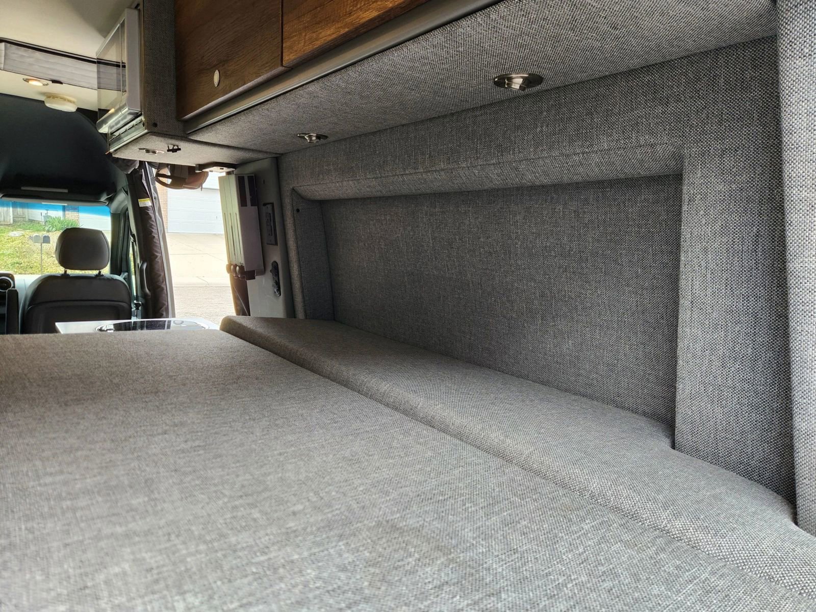 Used 2023 Mercedes-Benz Sprinter 2500 image 28