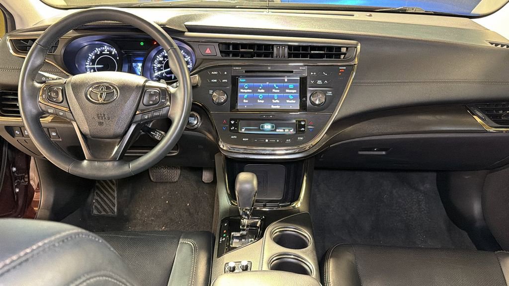 Used 2017 Toyota Avalon Limited w/ Protection Package image 14