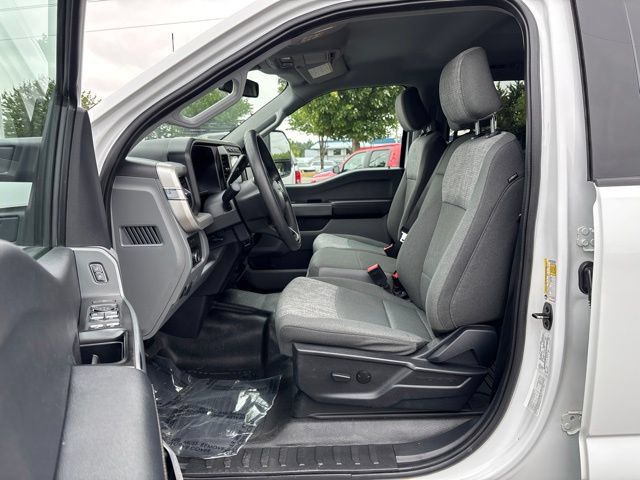Used 2023 Ford F350 XLT w/ 360-Degree Camera Package AWD/4WD image 11