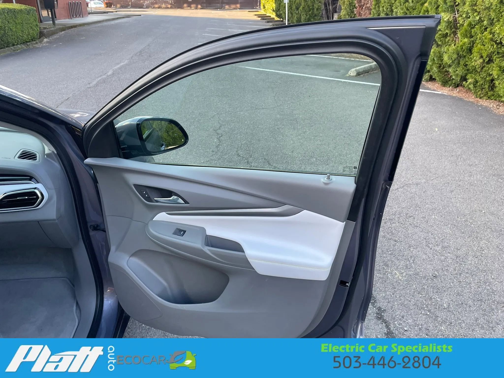 Used 2022 Chevrolet Bolt EUV Premier image 53