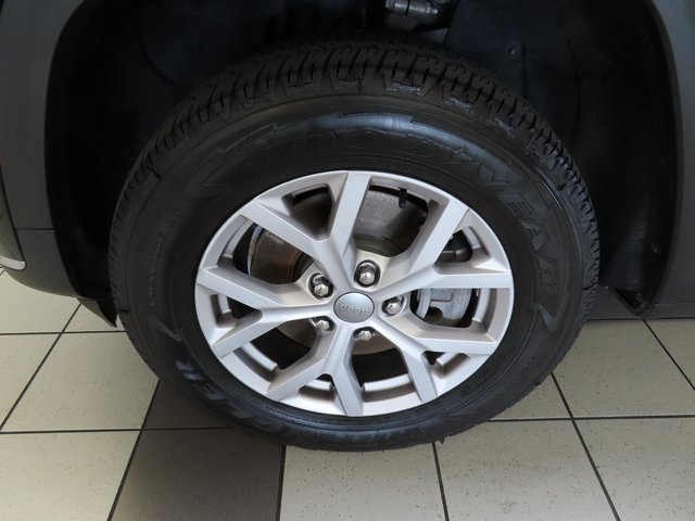 Used 2021 Jeep Grand Cherokee L Limited image 15