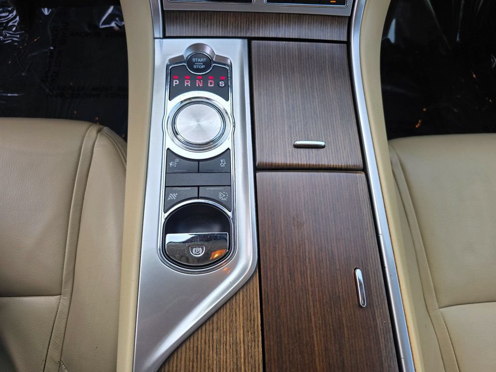 Used 2012 Jaguar XF RWD image 21