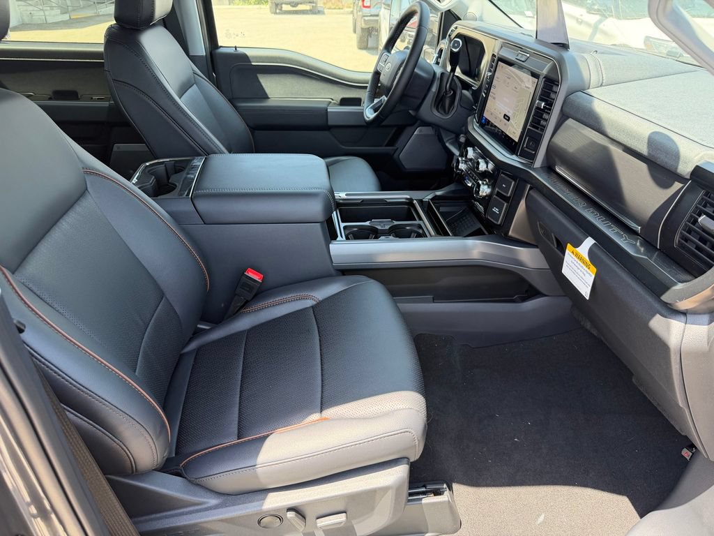 New 2026 Ford F350 Lariat w/ FX4 Off-Road Package AWD/4WD image 13