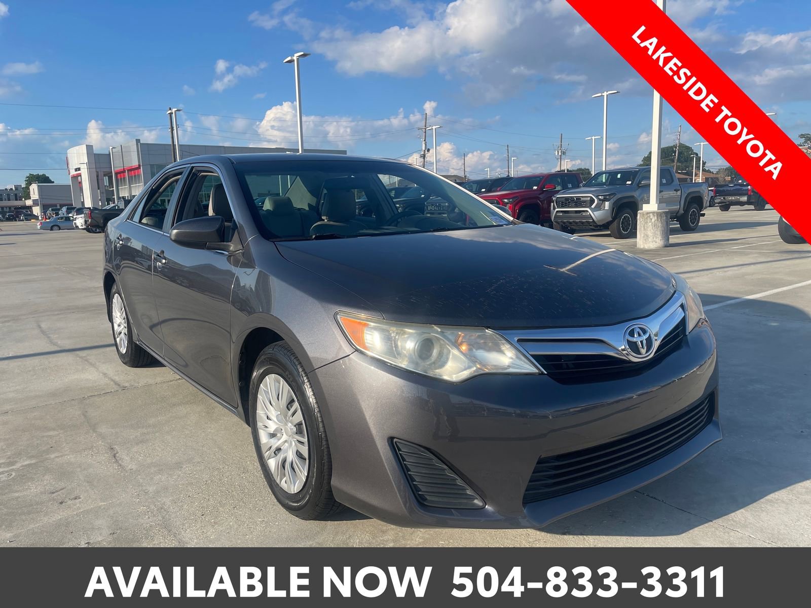 Used 2014 Toyota Camry LE FWD image 7