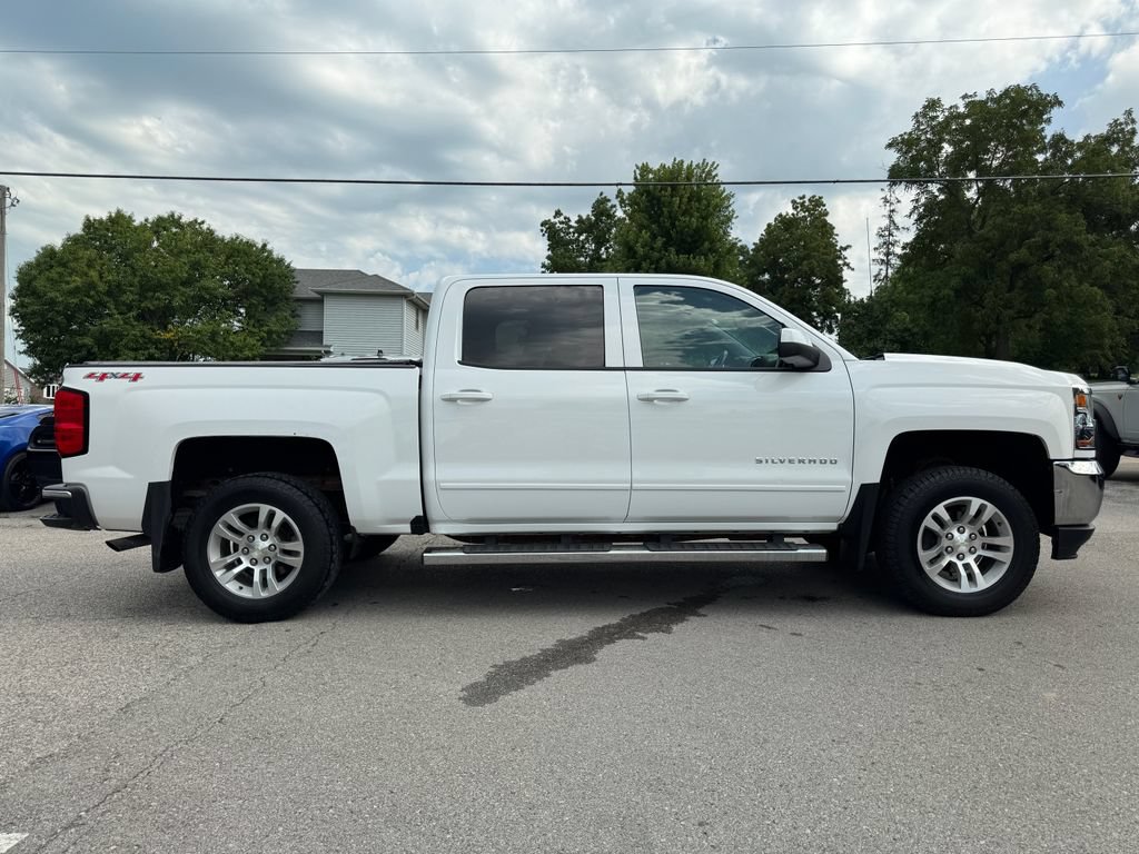 Used 2017 Chevrolet Silverado 1500 LT w/ All Star Edition AWD/4WD image 4