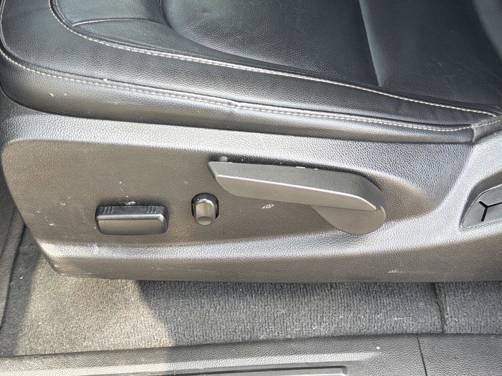 Used 2022 GMC Canyon Elevation w/ Elevation Premium Package image 21