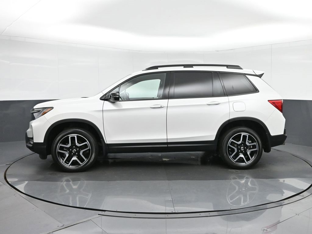 Used 2023 Honda Passport Elite image 4