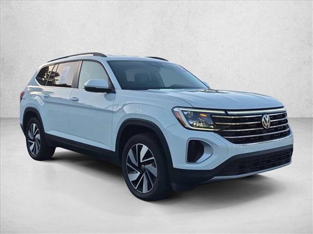 Used 2025 Volkswagen Atlas SE FWD image 3