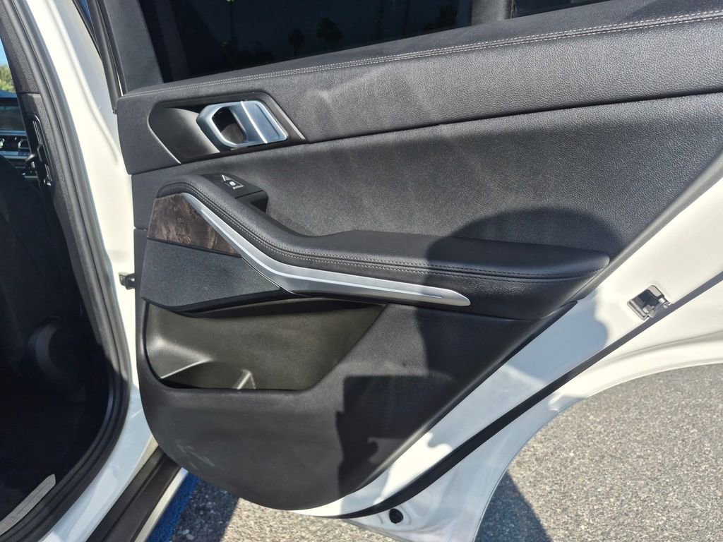 Used 2022 BMW X5 sDrive40i w/ Premium Package image 35