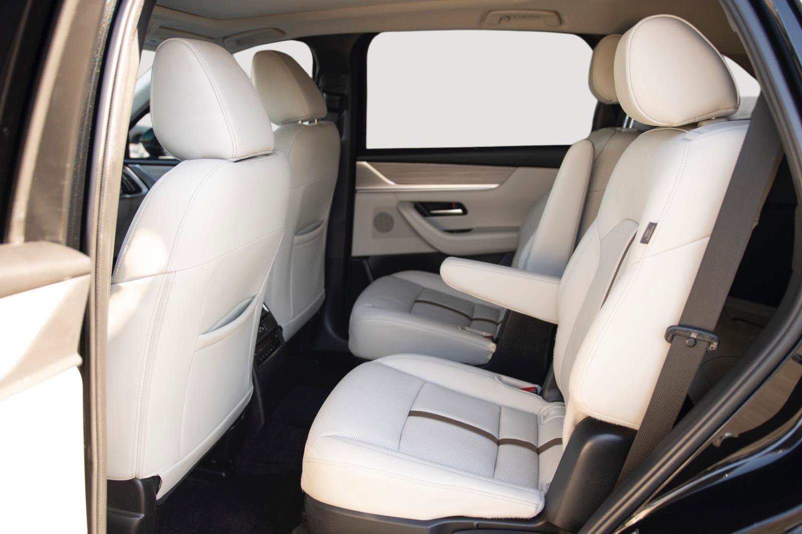 Used 2024 MAZDA CX-90 Plug-In Hybrid w/ Premium Plus image 15