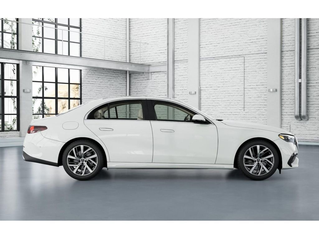 Used 2026 Mercedes-Benz E 350 4MATIC Sedan image 2