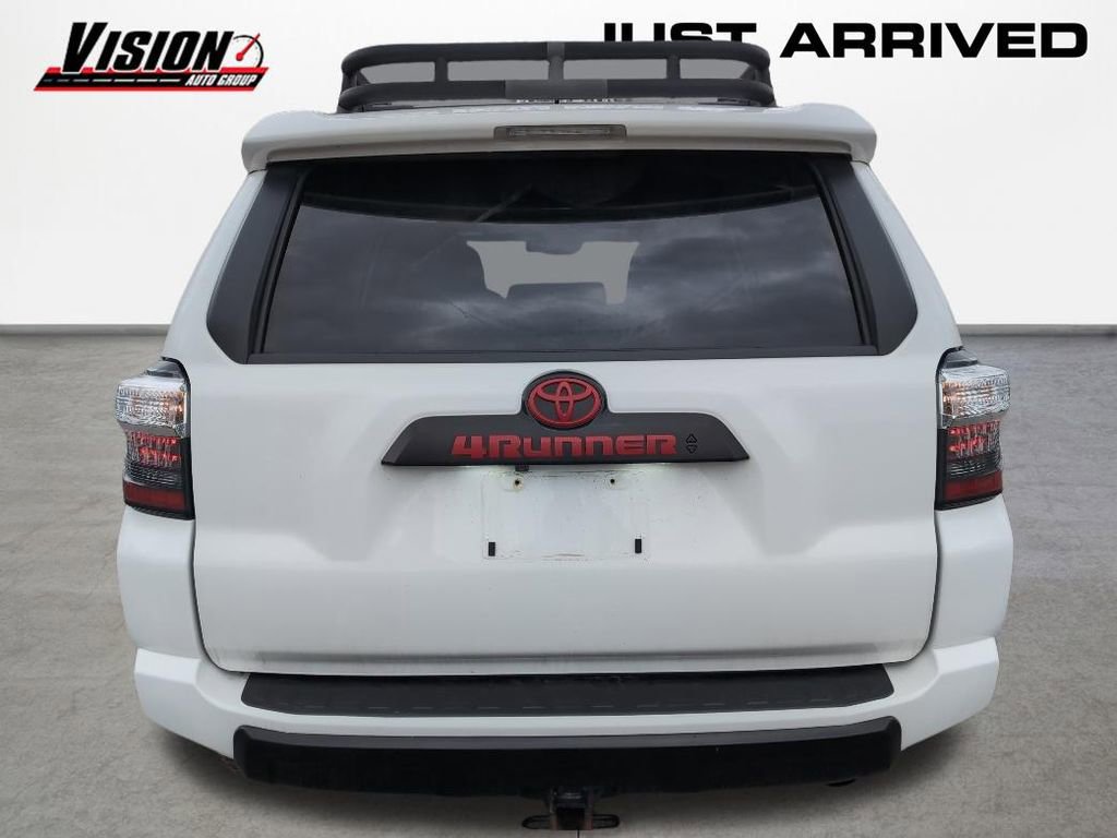 Used 2023 Toyota 4Runner TRD Off-Road Premium w/ Off Road Premium Plus Package AWD/4WD image 4