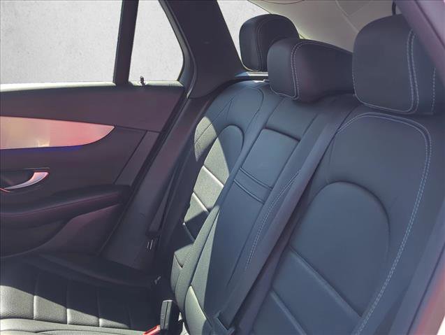 Used 2022 Mercedes-Benz GLC 300 4MATIC w/ Premium Package Lite image 21