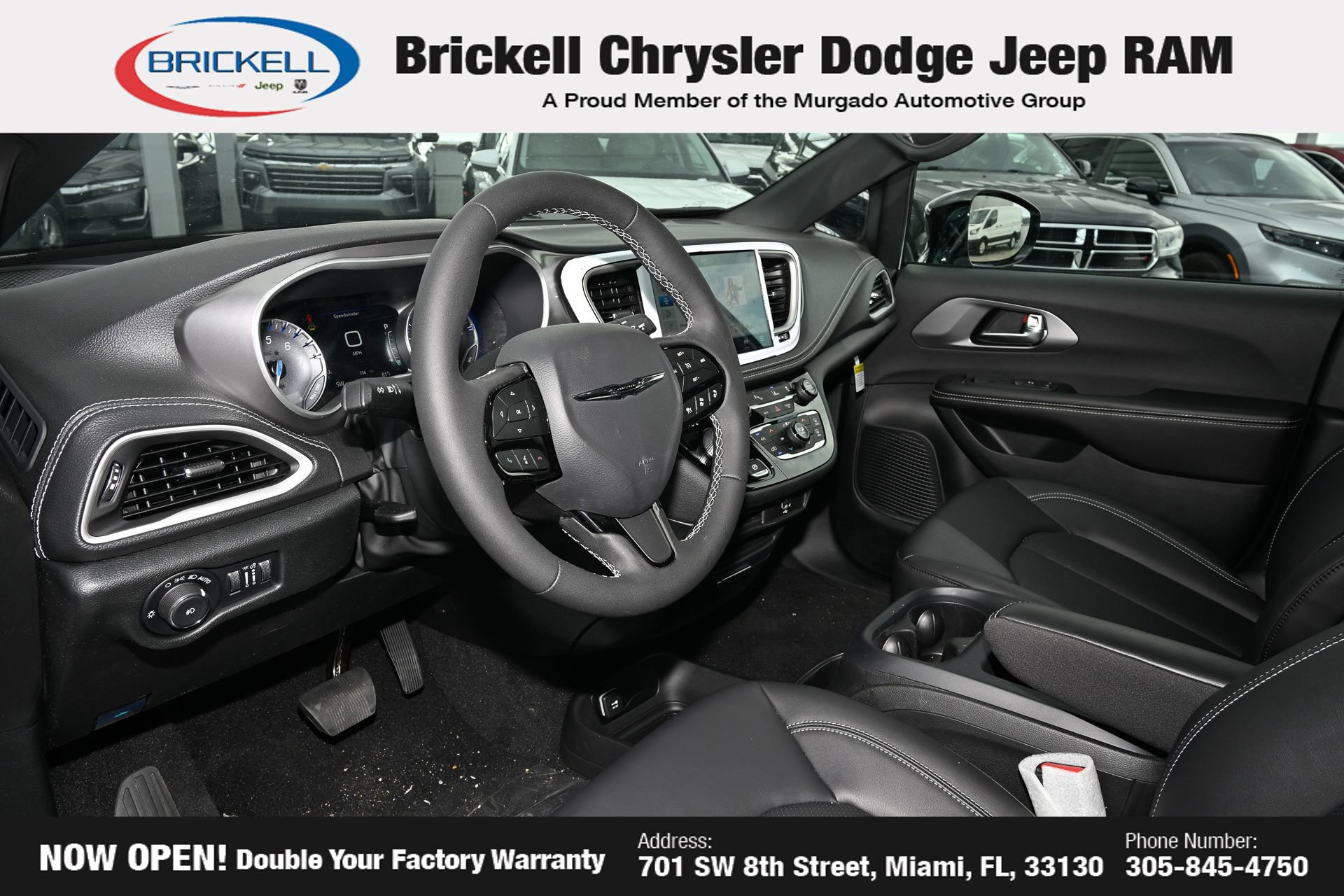 Used 2026 Chrysler Pacifica Select w/ S Appearance Package FWD image 14