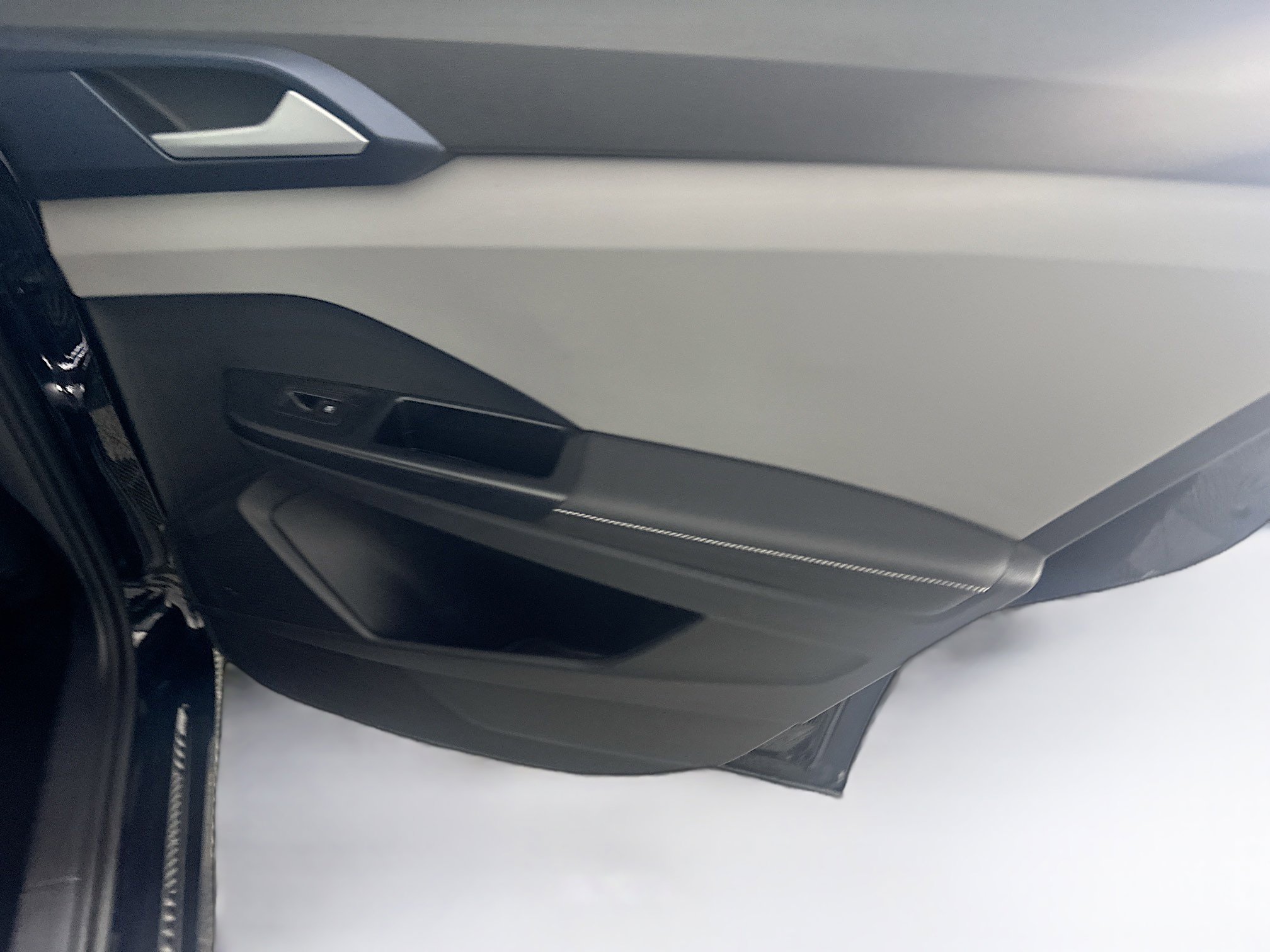 Used 2024 Volkswagen Taos SE image 27