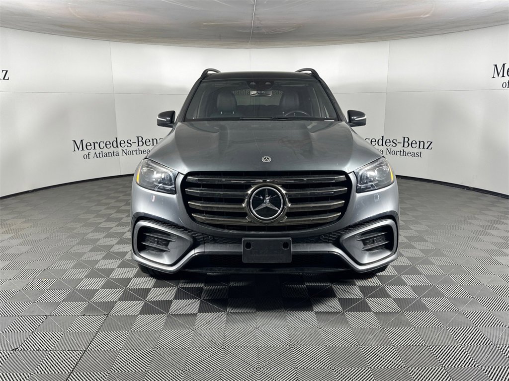 Used 2024 Mercedes-Benz GLS 450 4MATIC image 2