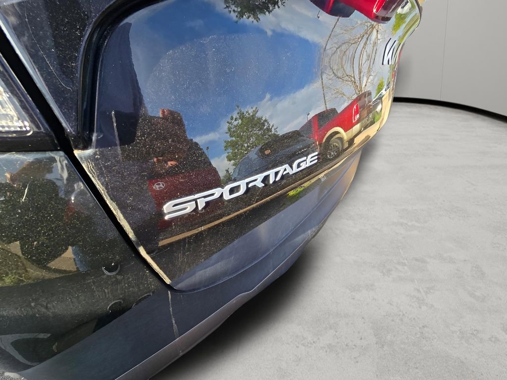 Used 2023 Kia Sportage X-Line AWD/4WD image 16