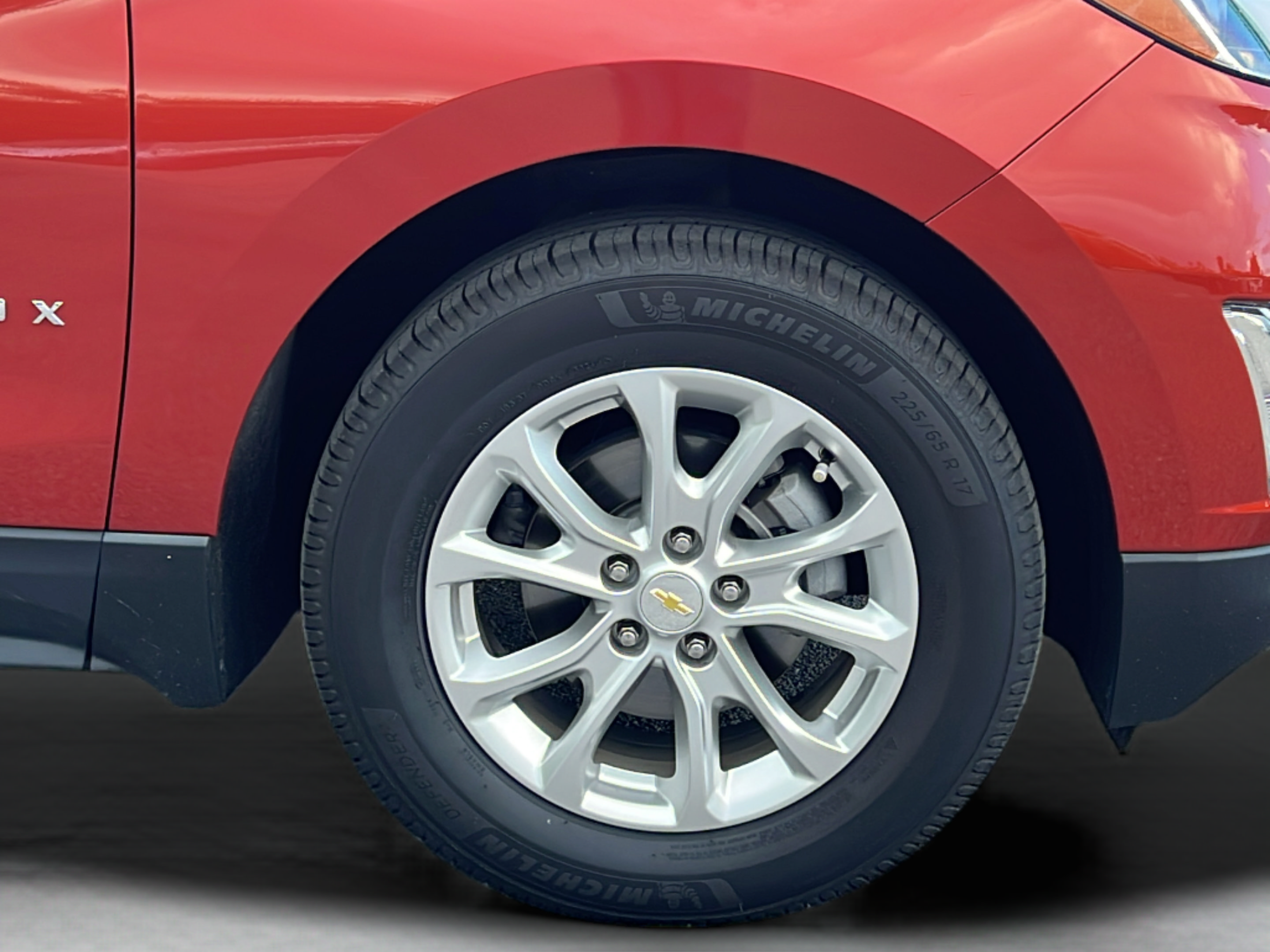Used 2020 Chevrolet Equinox LS FWD image 23