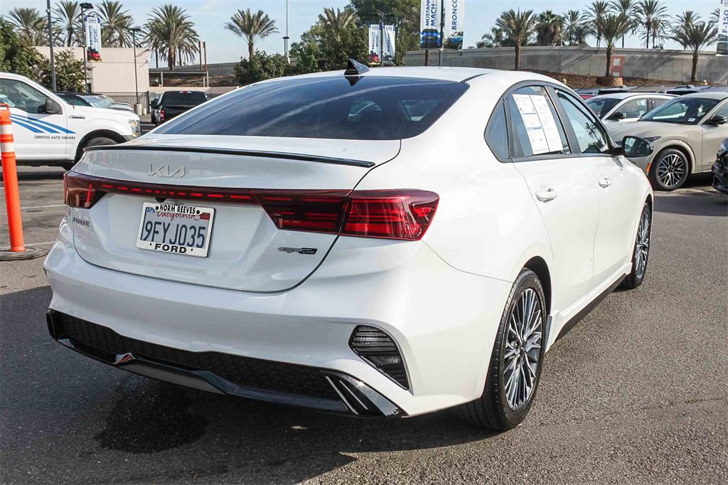 Used 2023 Kia Forte GT-Line w/ GT-Line Premium Package image 9
