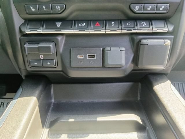 Used 2022 Chevrolet Silverado 2500 LTZ w/ LTZ Convenience Package AWD/4WD image 6