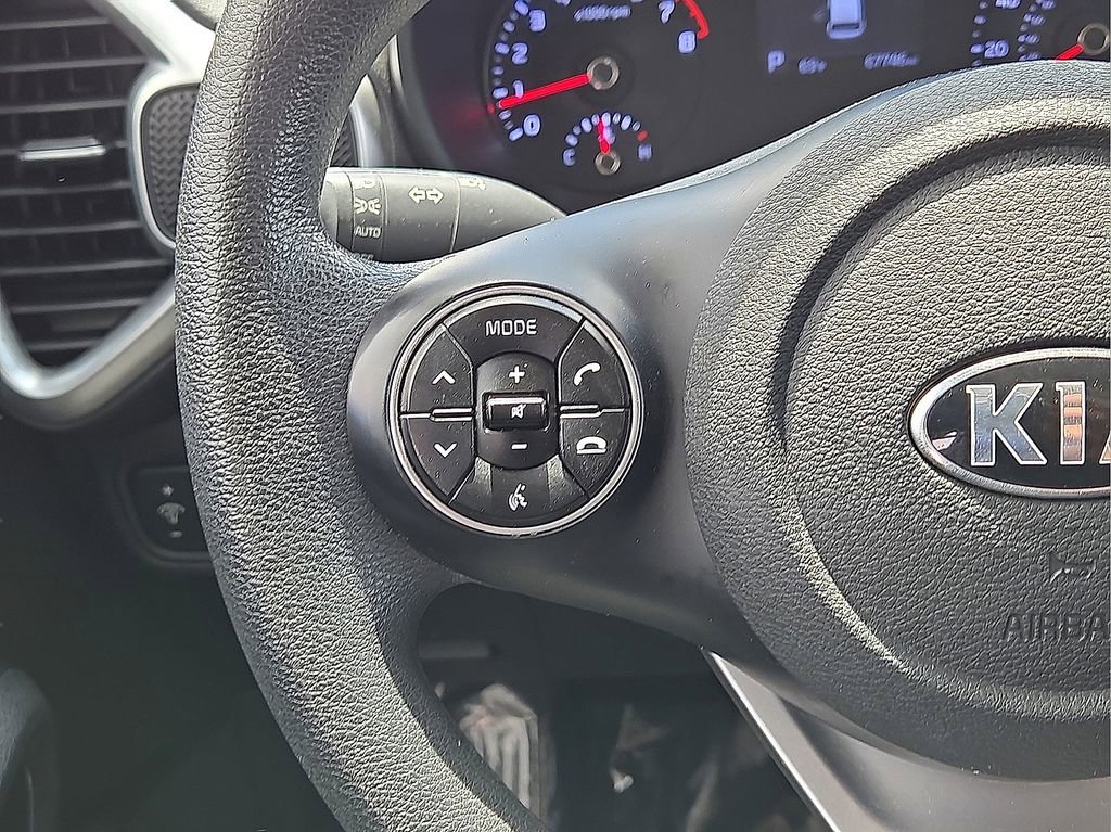 Used 2020 Kia Soul S FWD image 18