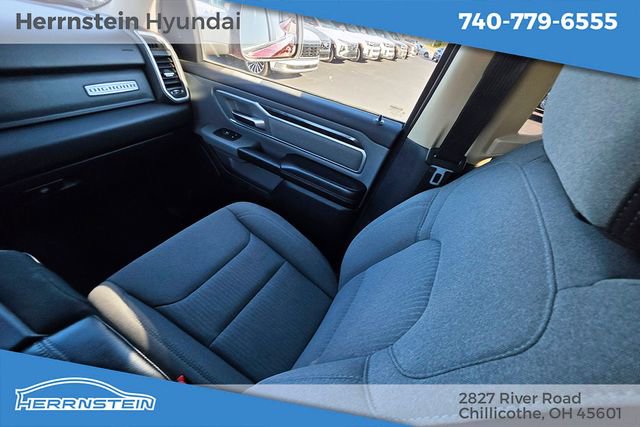 Used 2019 RAM 1500 Big Horn AWD/4WD image 12