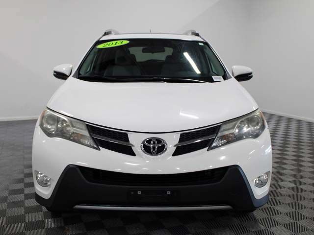 Used 2013 Toyota RAV4 XLE AWD/4WD image 9