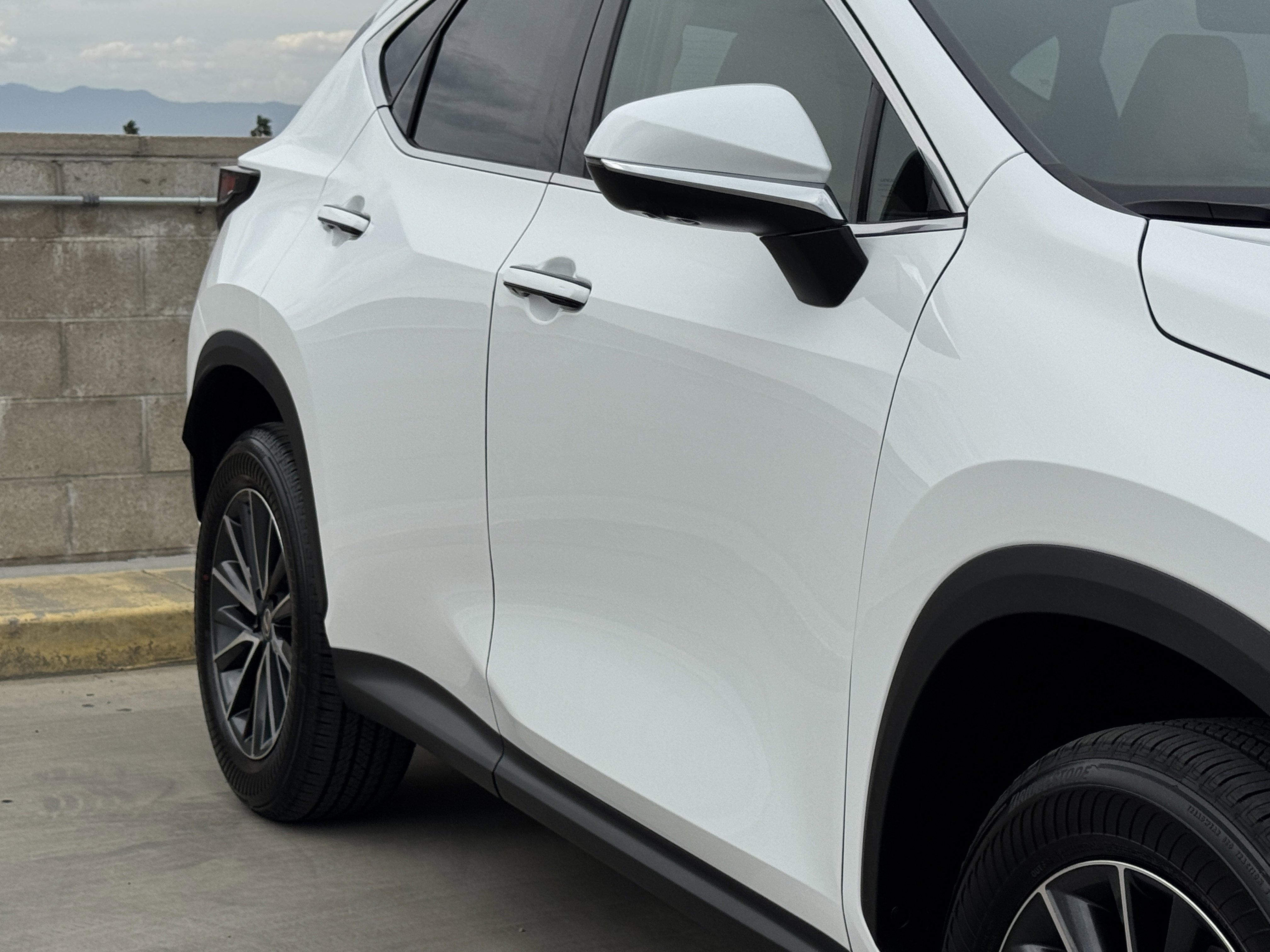 New 2026 Lexus NX 350h AWD w/ Premium Package image 5