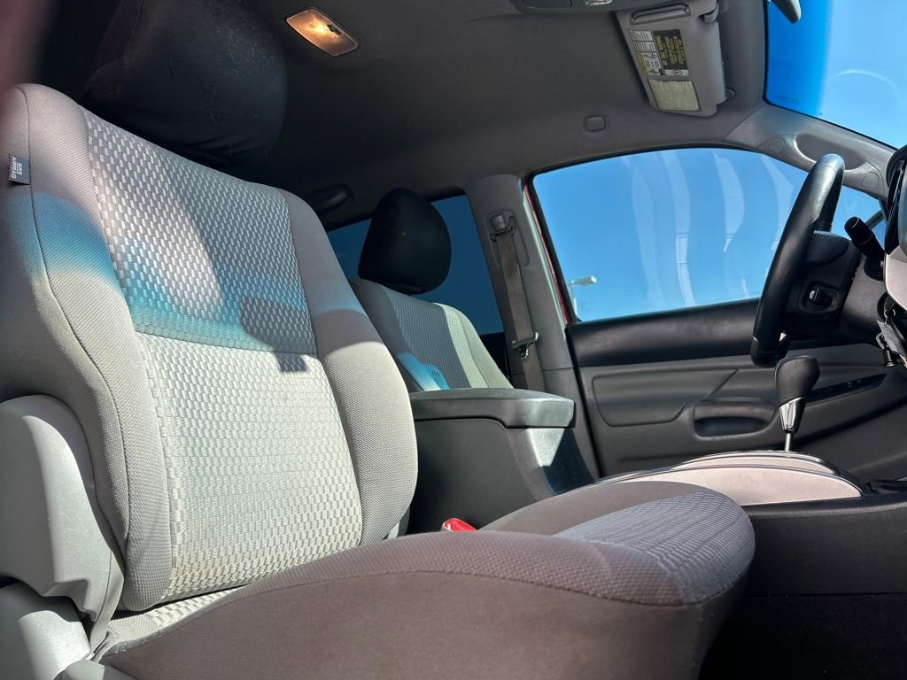 Used 2015 Toyota Tacoma 4x4 Double Cab w/ SR5 Package image 27