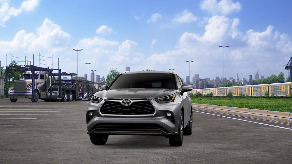 New 2026 Toyota Highlander XLE image 18
