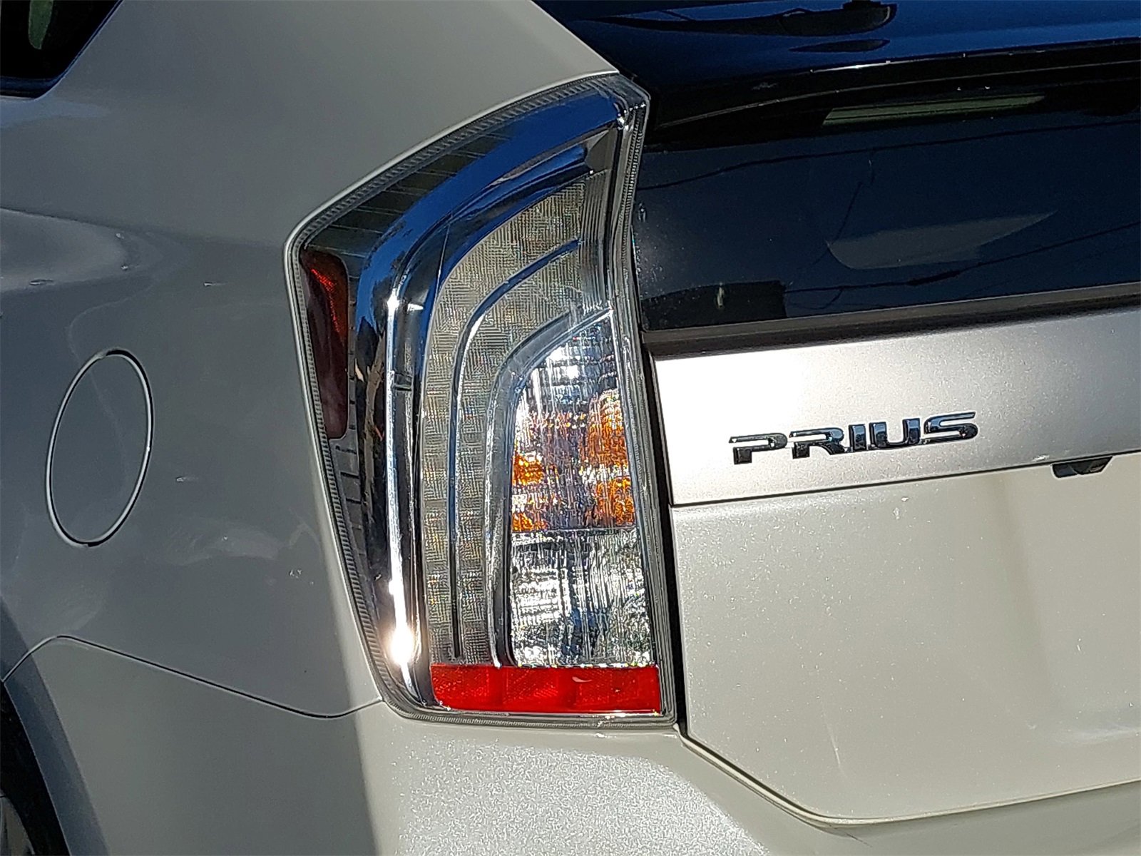 Used 2015 Toyota Prius Prime Advanced image 34