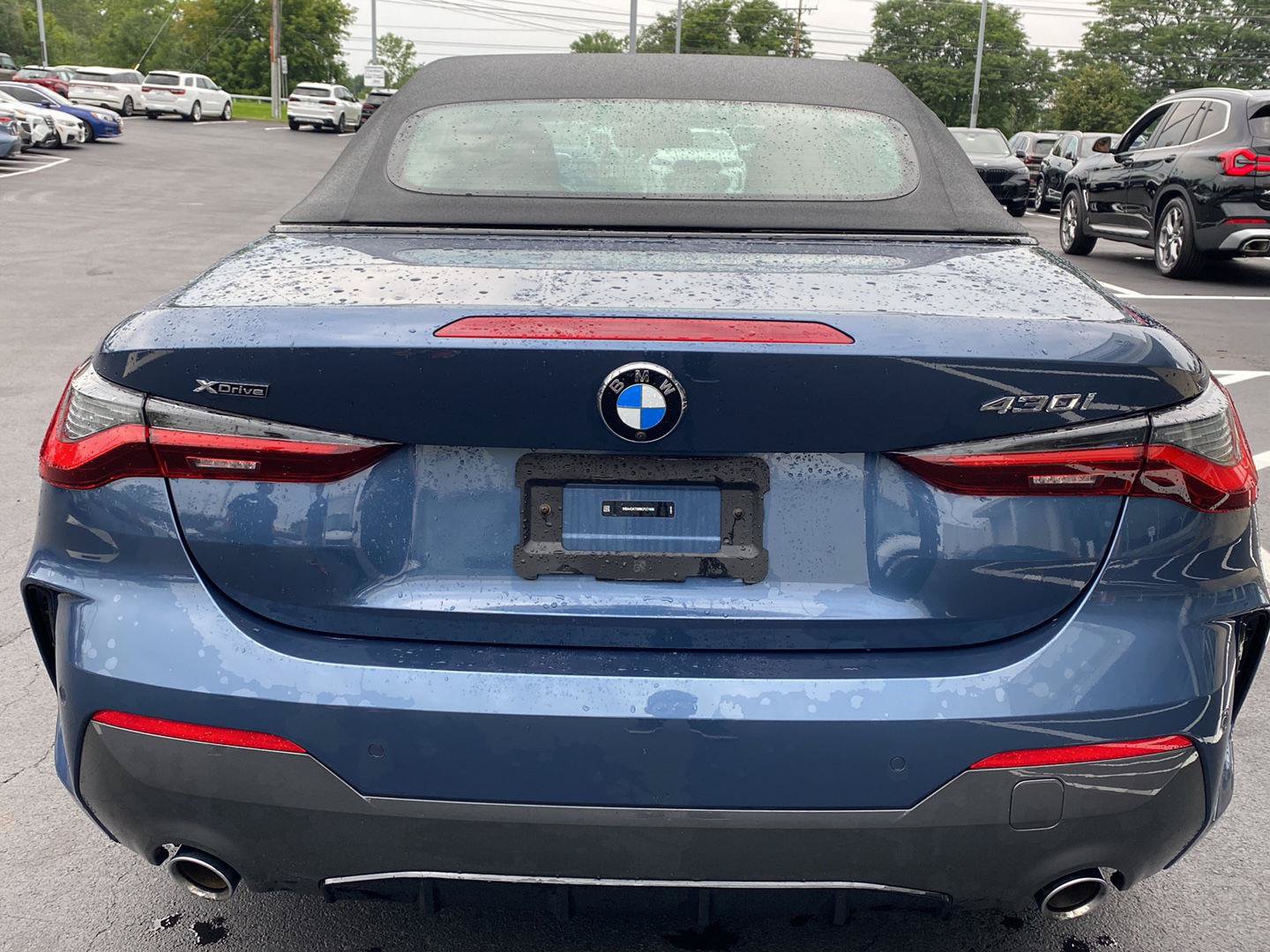 Used 2024 BMW 430i xDrive Convertible w/ M Sport Package AWD/4WD image 4