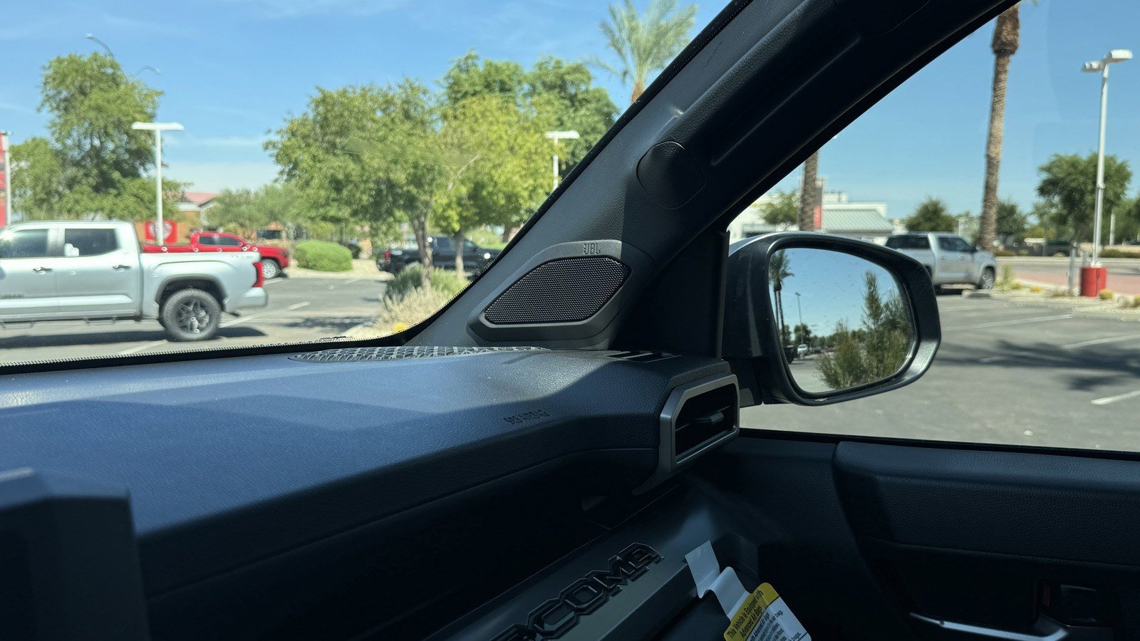 New 2024 Toyota Tacoma TRD Off-Road image 28