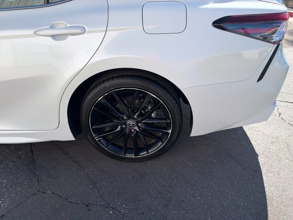 Used 2023 Toyota Camry XSE FWD image 10
